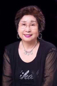 加賀喬妃(かがきょうひ)先生