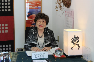 岩渕玉玲(いわぶちぎょくれい)先生