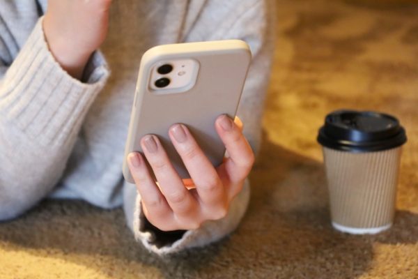 元彼から既読無視されにくいLINEの内容【例文つき】