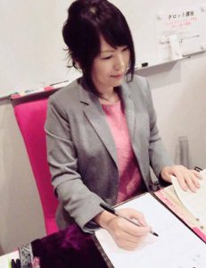 真望 真由樹(しんの まゆき)先生