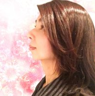 桃那(もな)先生