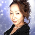 華月彩香(かづきあやか)先生