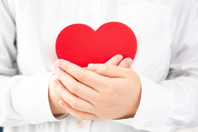 電話占いで片思いを成就!当たる電話占いサイトや占い師を紹介