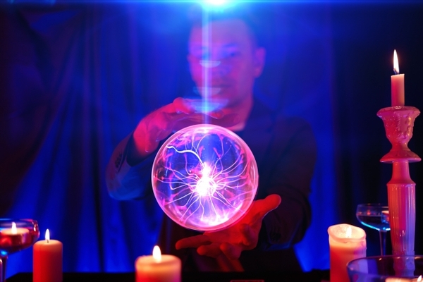 当たる男性電話占い師10選!口コミで評判の先生を紹介