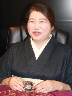 占いの館千里眼 徳山銀南(ぎんなん)店 叶恋妃先生