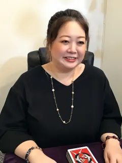 占いの館千里眼札幌 蓮りおん先生