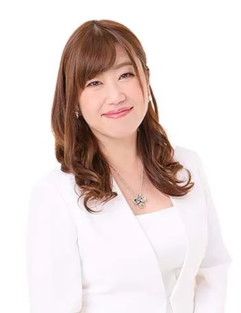 名古屋の占いカフェ e-majo 木蓮先生