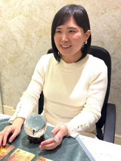 所属:千里眼
当たると評判!
Minty先生
